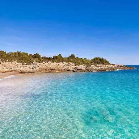 Centre, C Bilbao 100 M Beach, Sleeps 4